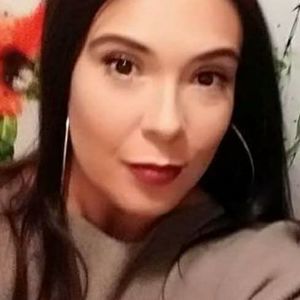 Meet your Posher, Serrina